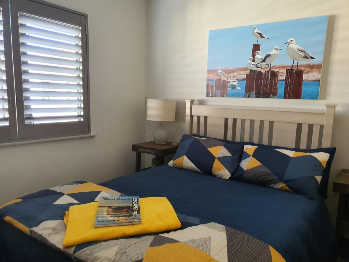 Albatross Guesthouse ลางเงอบาน ภายนอก รูปภาพ