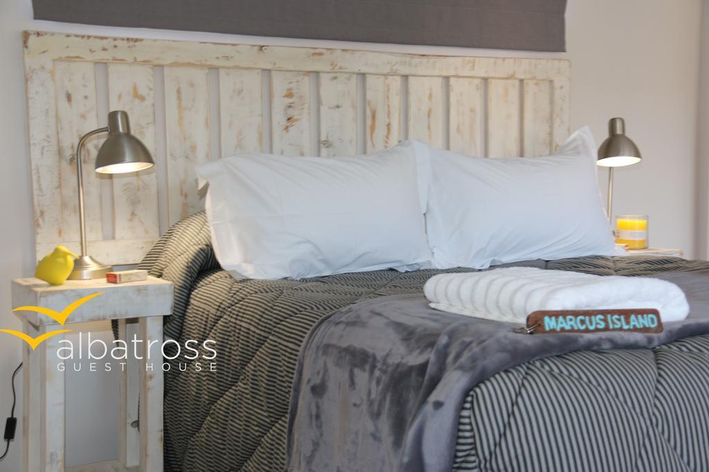 Albatross Guesthouse ลางเงอบาน ภายนอก รูปภาพ