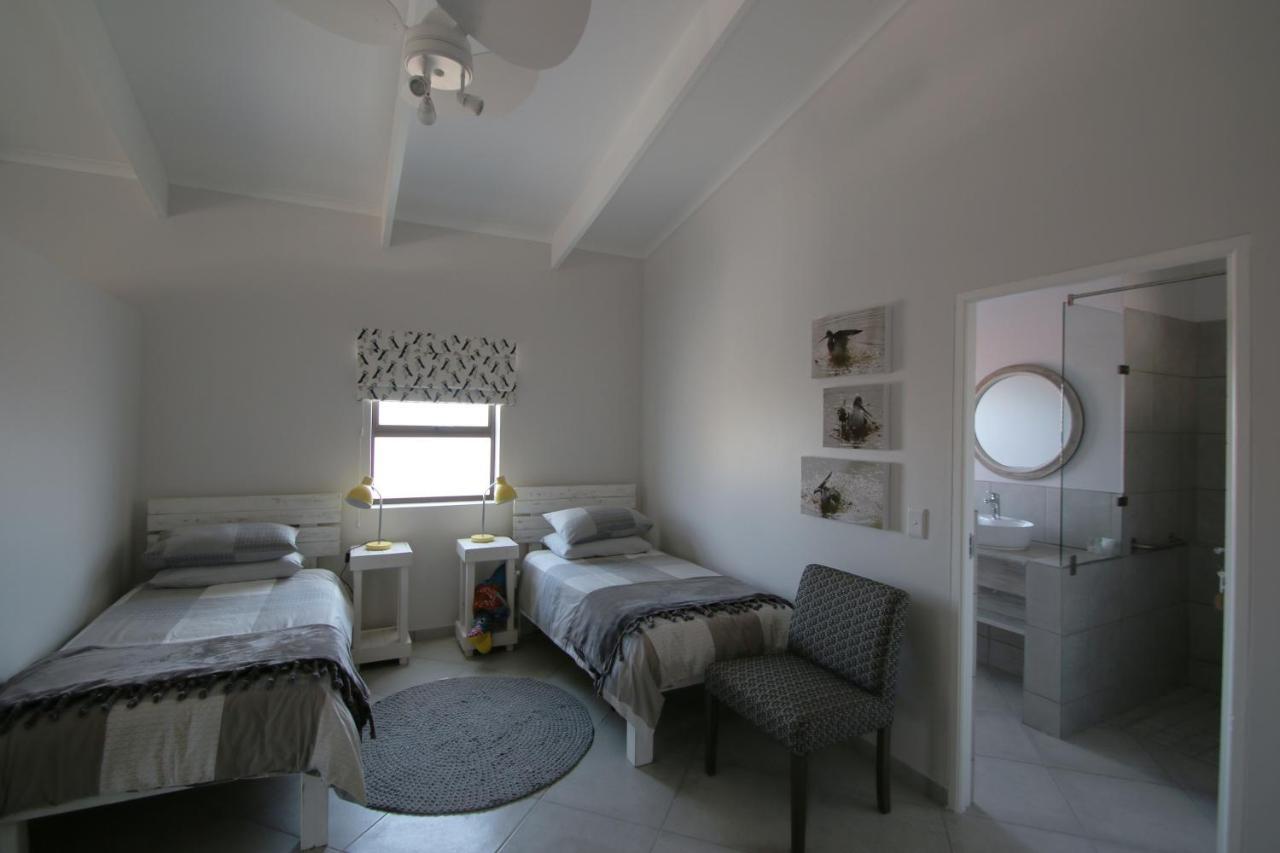 Albatross Guesthouse ลางเงอบาน ภายนอก รูปภาพ