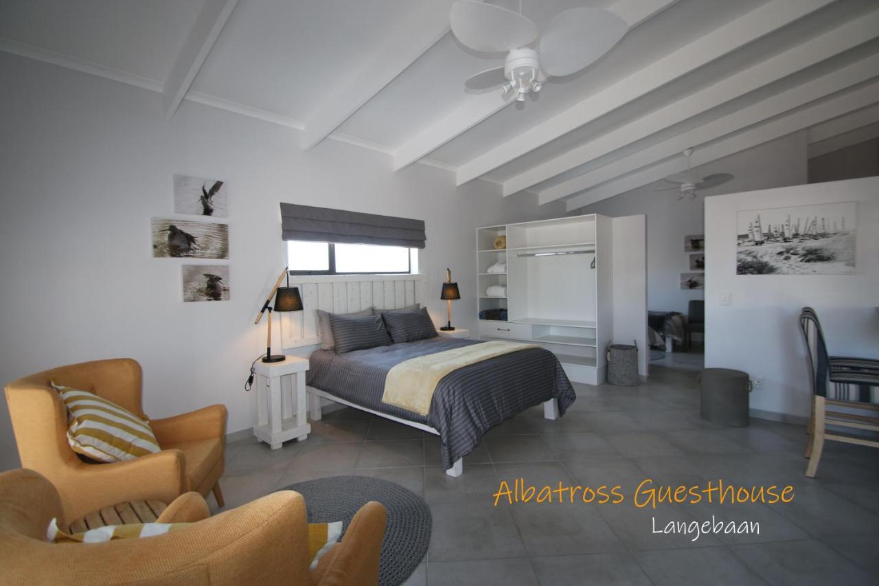 Albatross Guesthouse ลางเงอบาน ภายนอก รูปภาพ